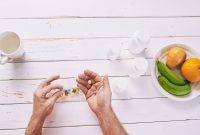 Pilihan Pengobatan dengan dan Tanpa Obat bagi Penderita Nyeri Sendi Pengobatan nyeri sendi dengan dan tanpa obat